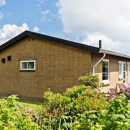 4 Bedroom Gorgeous In