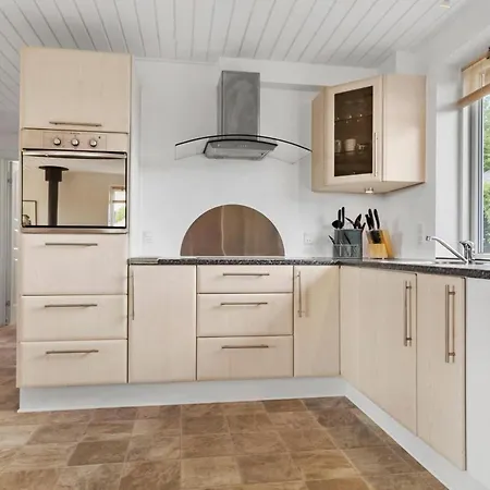 4 Bedroom Gorgeous In Gråsten