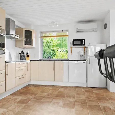 Сasa de vacaciones 4 Bedroom Gorgeous In *