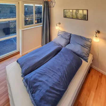 4 Bedroom Gorgeous In *