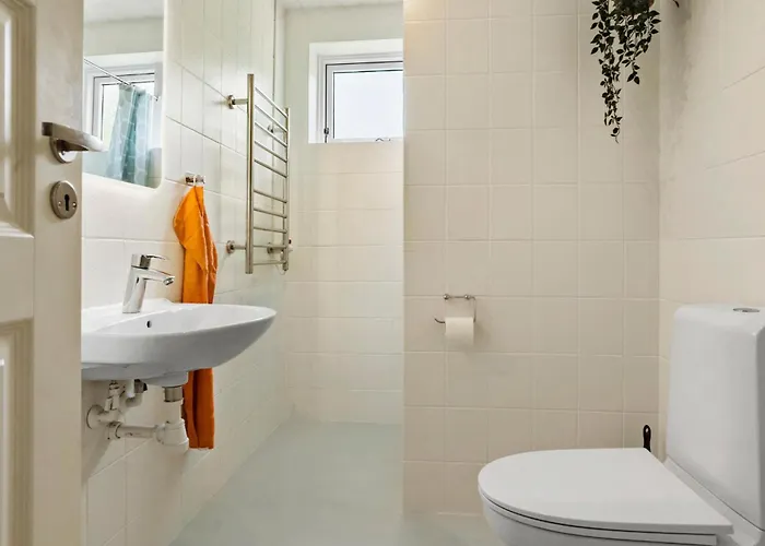 4 Bedroom Gorgeous In